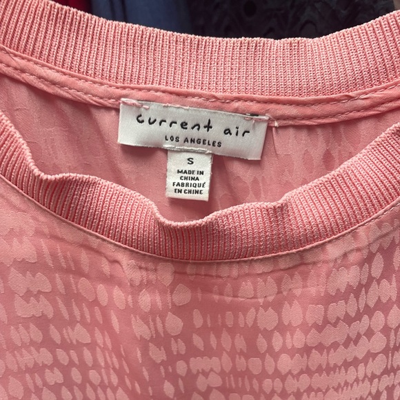 Current Air sleeveless top! Matching skirt in other listing - Picture 2 of 3